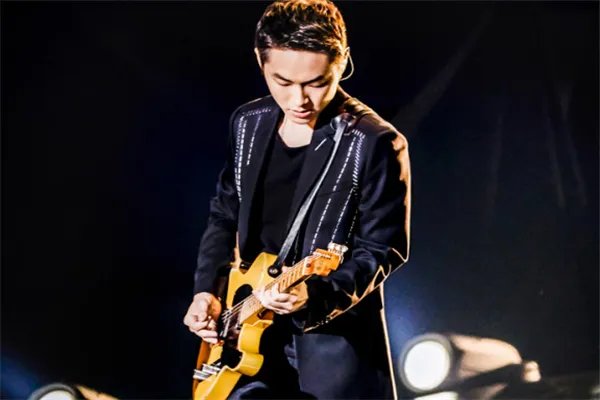 中国好声音十大实力选手排行榜 梁博第一届冠军，张碧晨第五