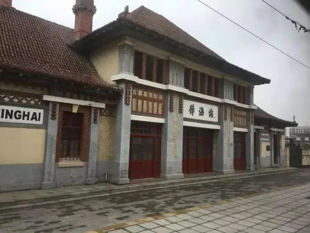 天津欢乐谷和北京欢乐谷哪个好玩？