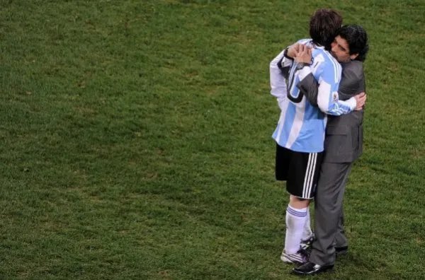 马拉多纳抢救无效去世后,都有哪些名人发文悼念了?