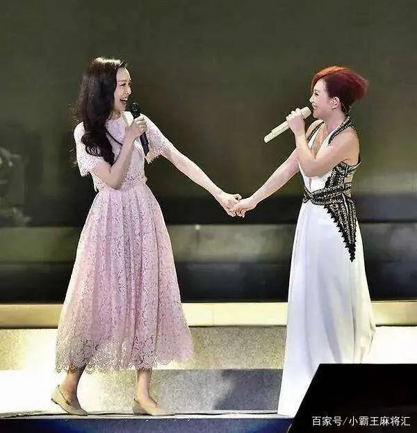 梁静茹取关了张韶涵，她们两位关系真的不太好吗？