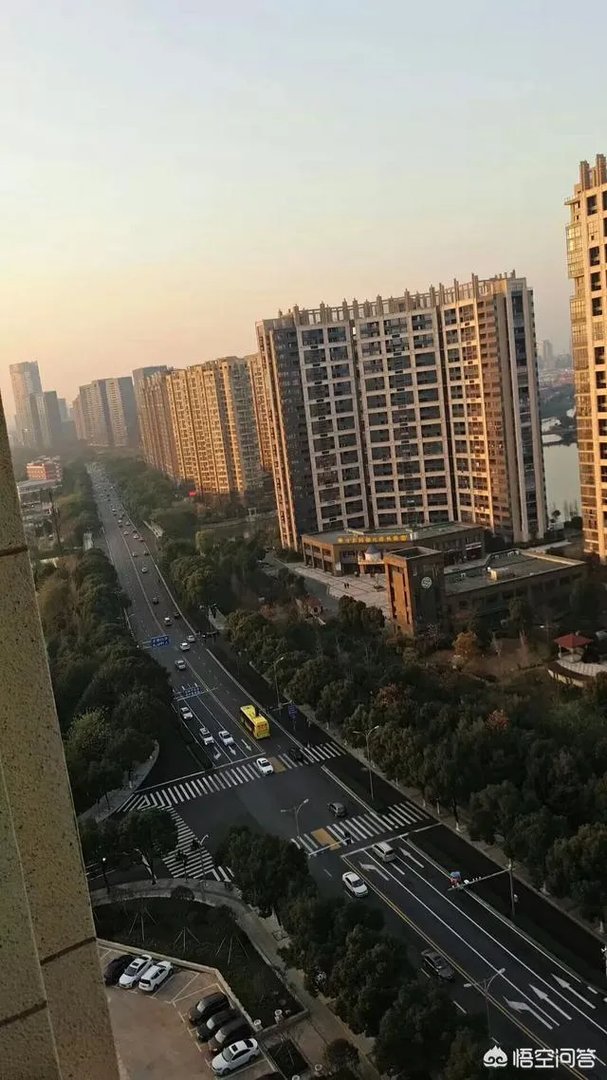 荣县房价多少？