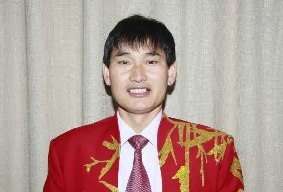 抖音上传有人踹朱之文的大门，此事非常恶劣现在有没有人过问？