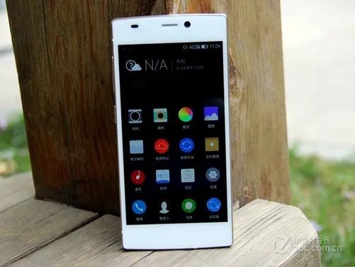 全球最薄4G手机 金立ELIFE S5.5L仅1990