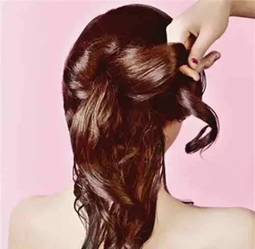 韩式新娘发型步骤图解 2017最美新娘发型图片