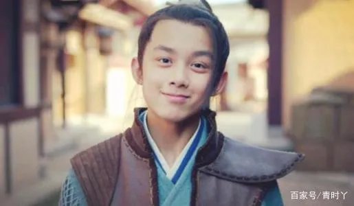 吴磊新剧开机！和大7岁热巴演情侣太违和。你觉得有戏吗？