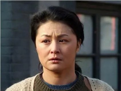 于月仙年轻时颜值惊艳，五官精致皮肤白皙，你是通过哪部作品认识她的？