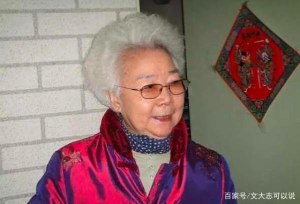 田华：从贫民女到艺术家，一家四口皆患癌去世，今92岁为何仍要挣钱养家？