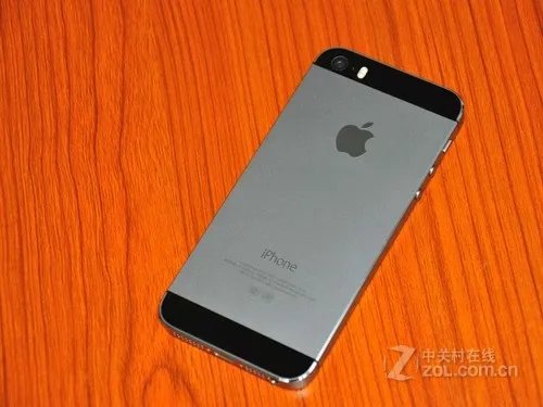 日版店保一年 苹果iPhone 5s售3780元