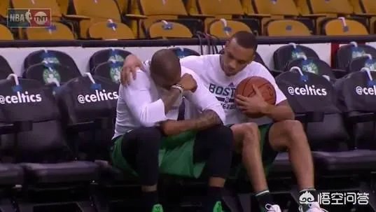 小托马斯发推为科沃尔祈祷：要坚强我的兄弟。你怎么看？