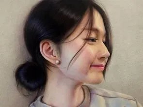 网红阿沁喜欢拍侧脸，你会觉得自己的侧脸比较好看吗？