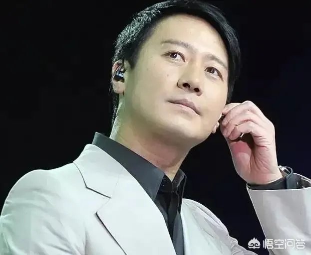 如果郭富城、黎明、李克勤、谭咏麟同时在香港红馆开演唱会,你会去观看谁的演唱会?为什么?