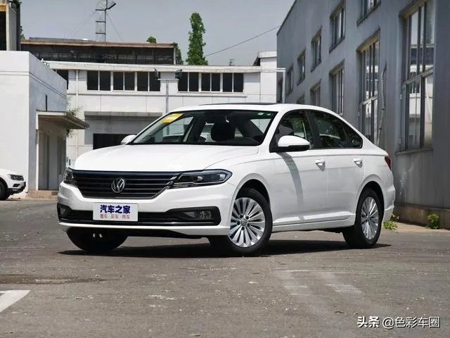 25岁男生想买15万的轿车有什么推荐的吗？