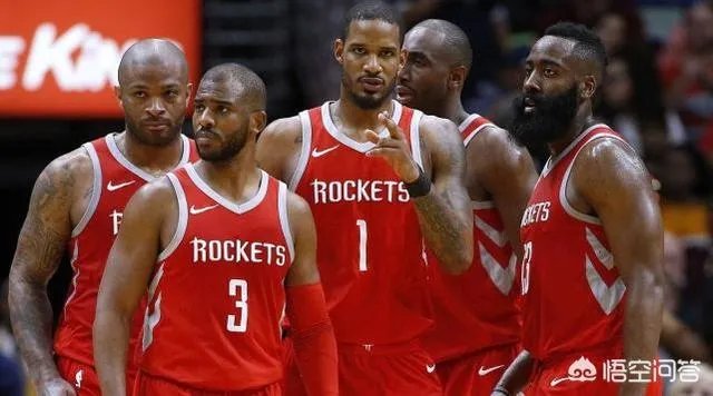 休斯顿火箭队作为本赛季的常规赛冠军,创造过哪些神奇的记录?