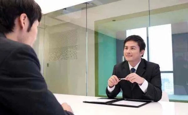 应聘没去入职简历被人事挂朋友圈，找工作时最重要的是什么？