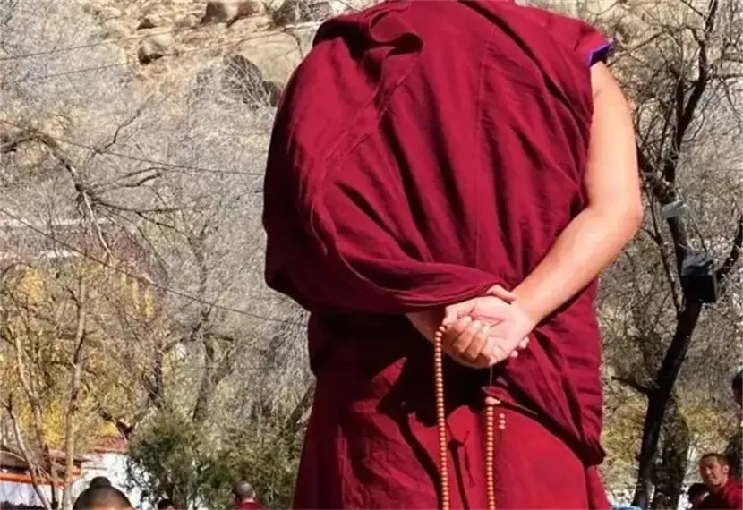 不丹活佛是什么意思