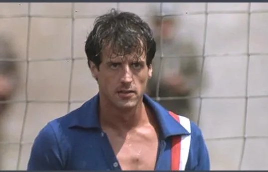 胜利大逃亡 男主角是谁