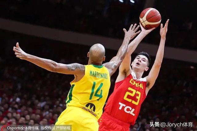 中国男篮以70比73再次不敌巴西，怎样评价本场比赛？
