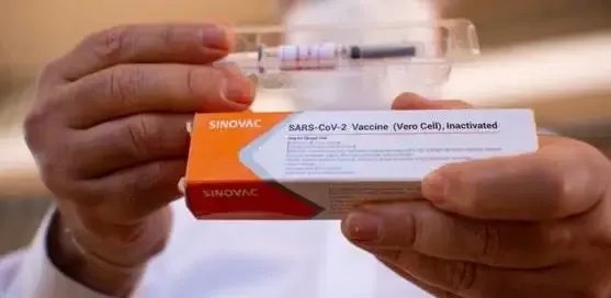 国产奥密克戎疫苗获批临床，接种该疫苗后就不会感染奥密克戎了吗？