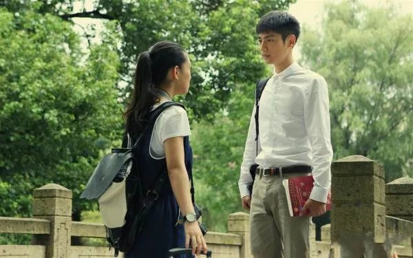 何穗在《何以笙箫默》中饰演谁？