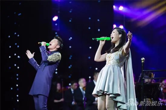 凤凰传奇古典流行碰撞 交响音乐会登央视