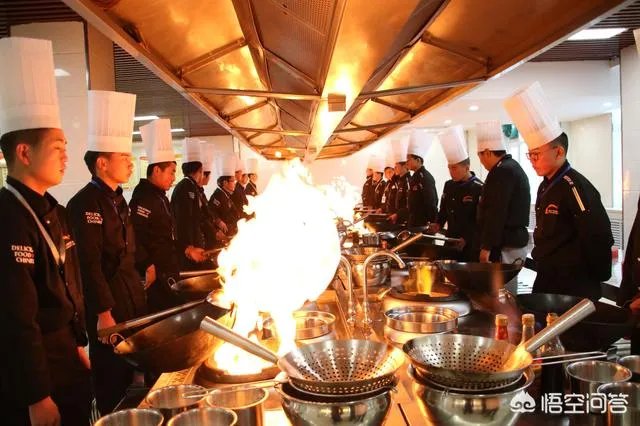 我没有什么技术想学卤菜技术不知前景如何？