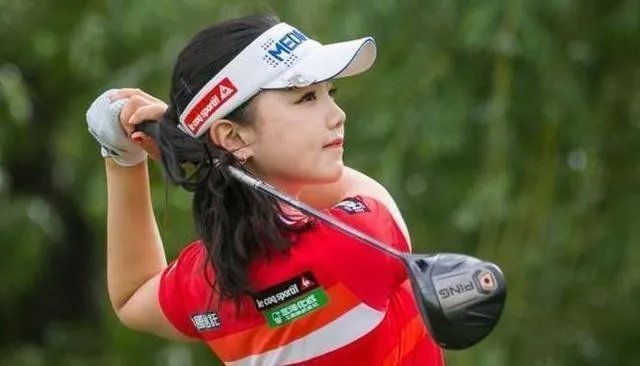 她放弃日本高薪待遇,坚持要做中国人为国拿冠军,22岁的她怎样了?