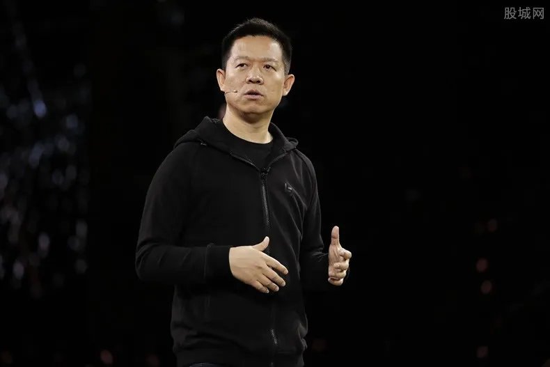 贾跃亭晒雪地测试照 ff91电动车国内售价竟如此高