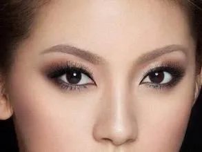 割双眼皮的后果有哪些