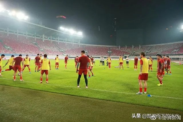 今晚中国足球VS关岛能取得19比0的战绩吗?你会为中国队加油助威吗?