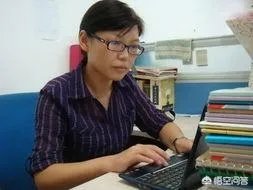 对于让班主任试喝牛奶一事,你有何看法?