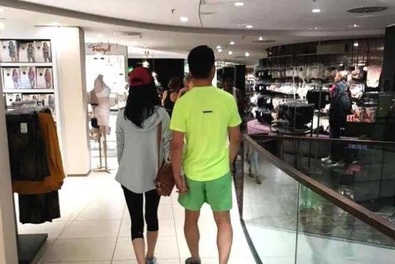 2018年服量减少178.5亿件，中国人为什么不爱买衣服了？