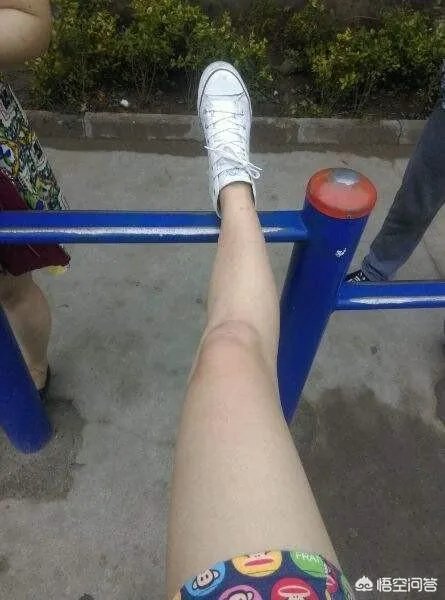 为什么一些现代的女生喜欢露腿？