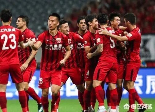 到底是皇马厉害还是前些年的恒大厉害？