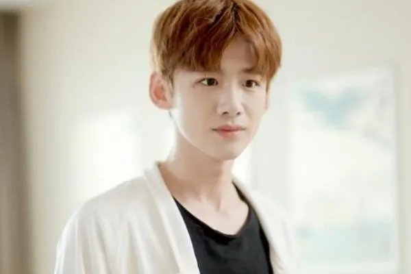 白敬亭想加郭麒麟为好友，他们俩的关联是在哪建立起来的？