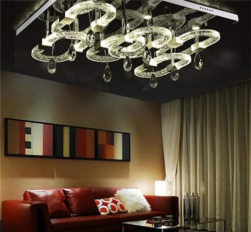 客厅灯用水晶灯好不好  客厅水晶灯风水禁忌有哪些