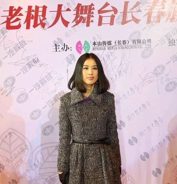 黄圣依为什么会拜赵本山为师？