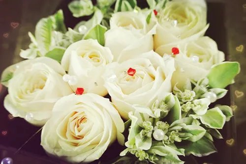 结婚纪念日送什么礼物 结婚纪念日礼物推荐