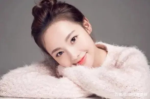 张嘉倪和杜淳相恋7年，却转身嫁给王思聪好兄弟买超，这是为何？