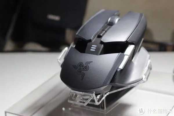 没有灯, 依然炫 — Saitek 赛钛客 RAT9 开箱&简单评测