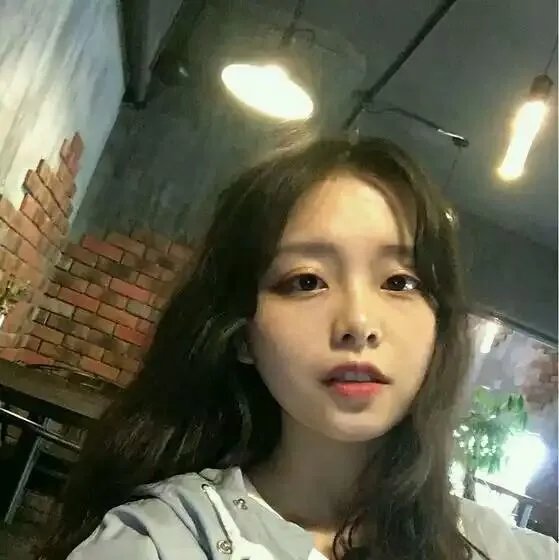 有没有女生唯美的QQ头像可以推荐给我呀？