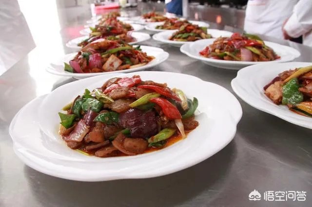 我没有什么技术想学卤菜技术不知前景如何？