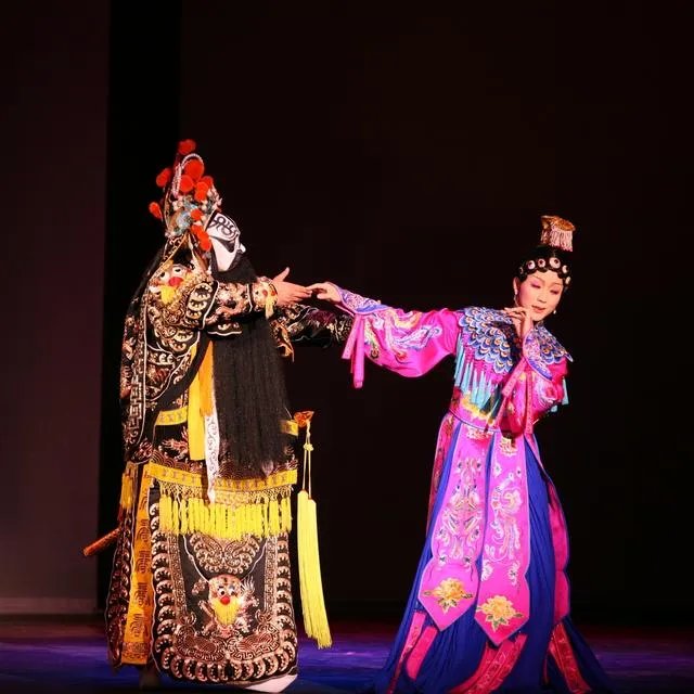 李玉刚在外国名气大吗？