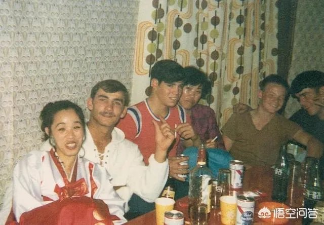 在“慰安妇”协议上,文在寅再展“变色龙”本色,你怎么看?