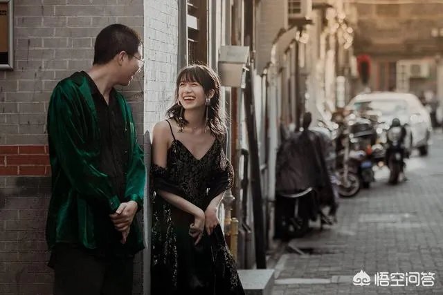 对于李诞退出《野生厨房》这件事，大家怎么看？