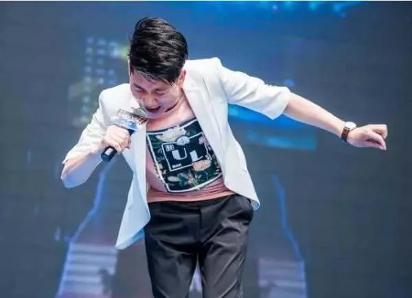 《出彩中国人》2017的赛制流程是什么？