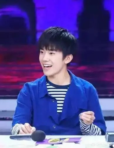 易烊千玺小时候的牙缝为何消失了？