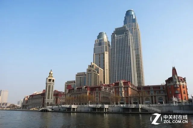 全能性价比神器 佳能G7 X II对比索尼黑卡