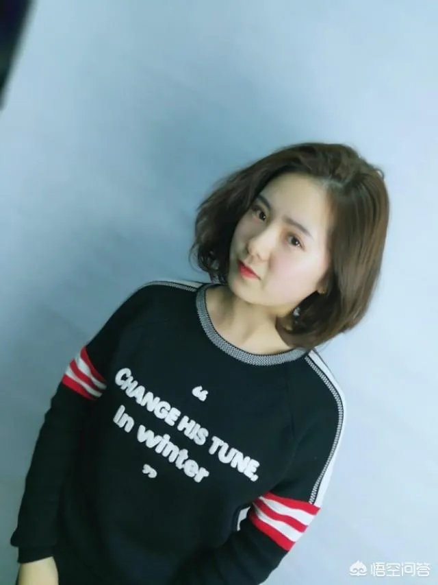 像谭松韵一样的圆脸妹子，留什么样的发型才时髦？