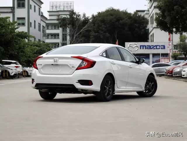 25岁男生想买15万的轿车有什么推荐的吗？