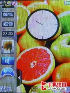 比三星TouchWiz流畅 康佳双卡D720评测